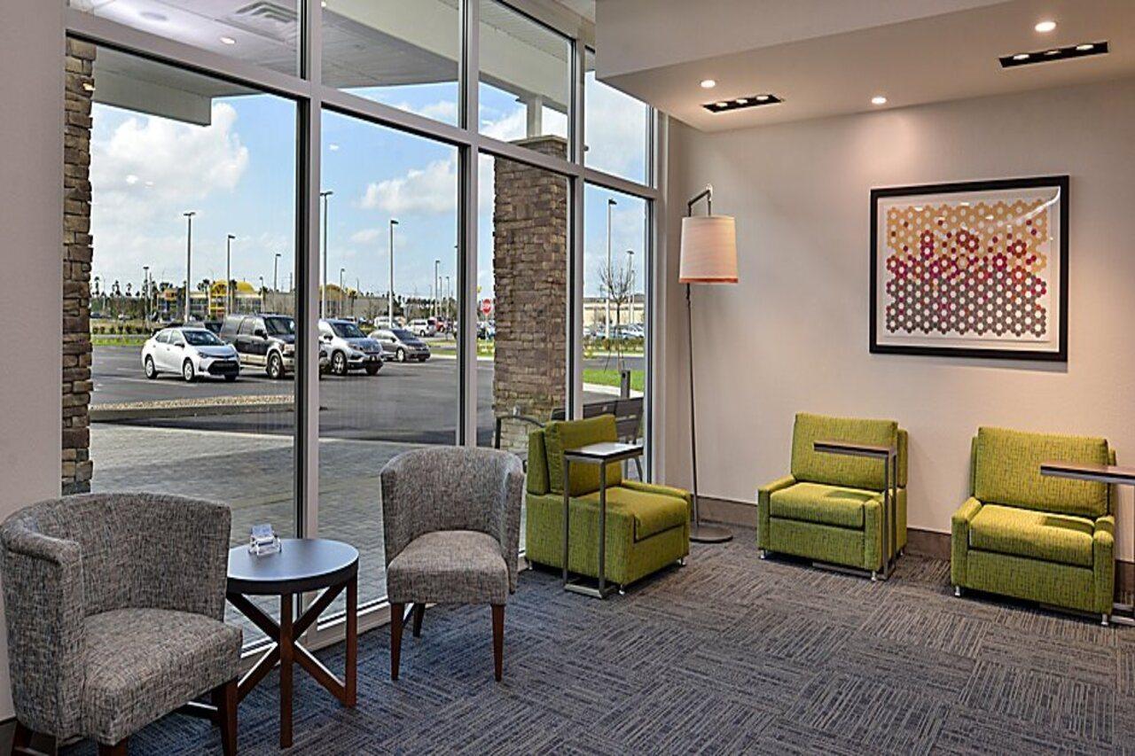 West Melbourne Holiday Inn Express Melbourne West By Ihg מראה חיצוני תמונה